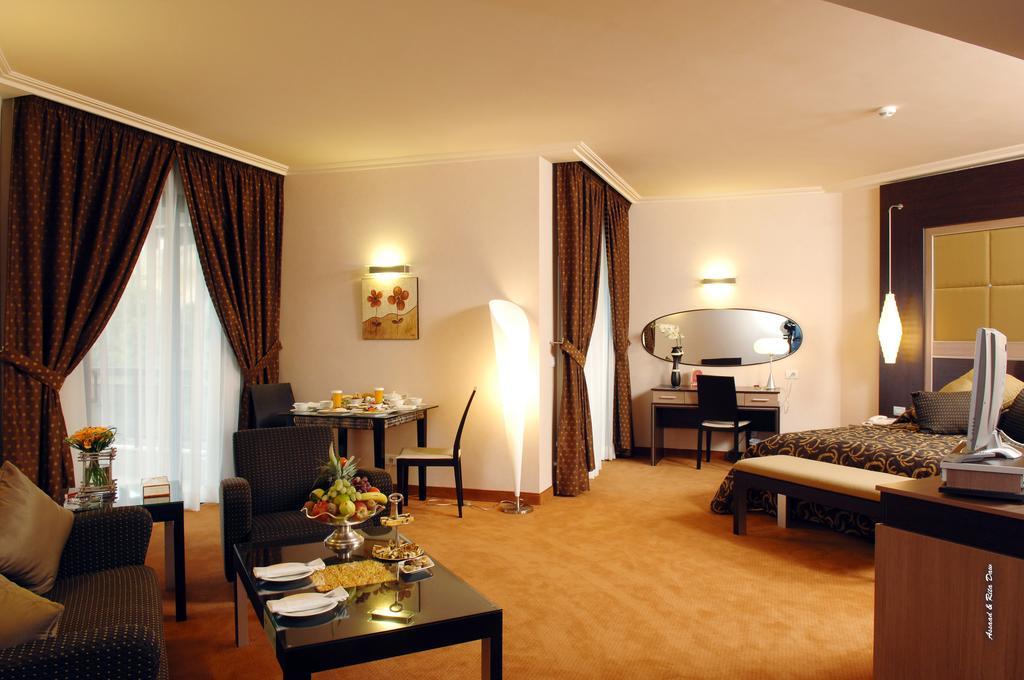 Regency Palace Hotel ジュニエ エクステリア 写真